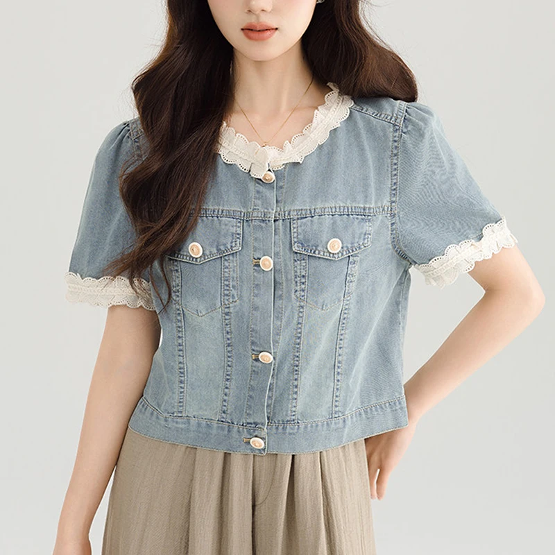 Women Slim Short Blue Jeans Jacket Coat Summer New Vintage Stitching Lace Round Neck Single Breasted Short Sleeve Denim Jacket
Women Slim Short Blue Jeans Jacket Coat Summer New Vintage Stitching Lace Round Neck Single Breasted Short Sleeve Denim Jacket