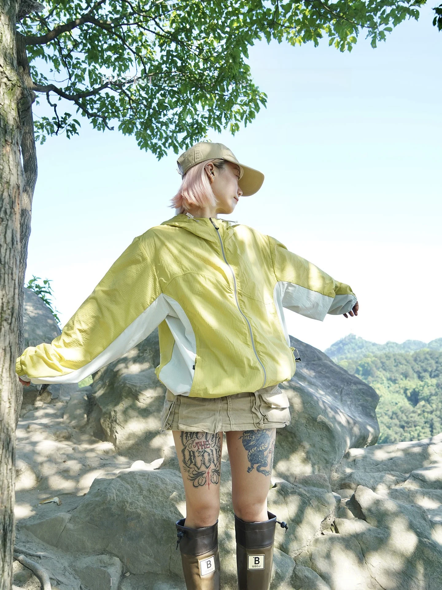 Outdoor Mountain Series Lightweight Breathable UV Protection Jacket Casual Hiking Climbing Coat Durable Water Repellent
Outdoor Mountain Series Lightweight Breathable UV Protection Jacket Casual Hiking Climbing Coat Durable Water Repellent