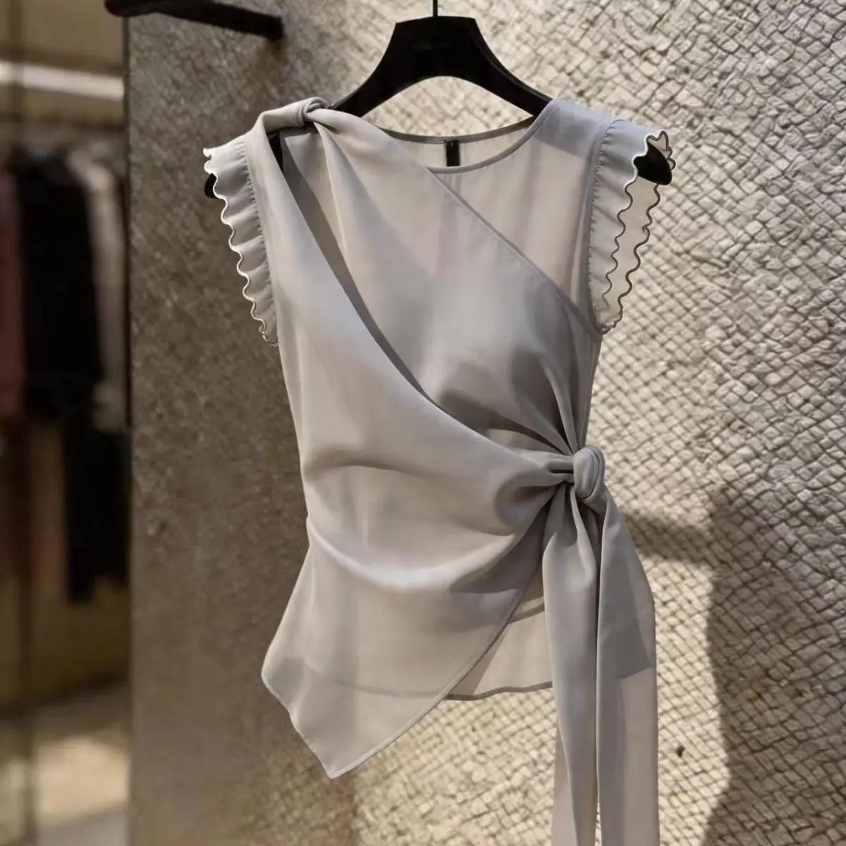Slimming Effectiveness Chiffon Shirt Beautiful Super Look 2026 New Design Sensation Fashionable Lace Trim Top Women's Shirt
Slimming Effectiveness Chiffon Shirt Beautiful Super Look 2026 New Design Sensation Fashionable Lace Trim Top Women's Shirt