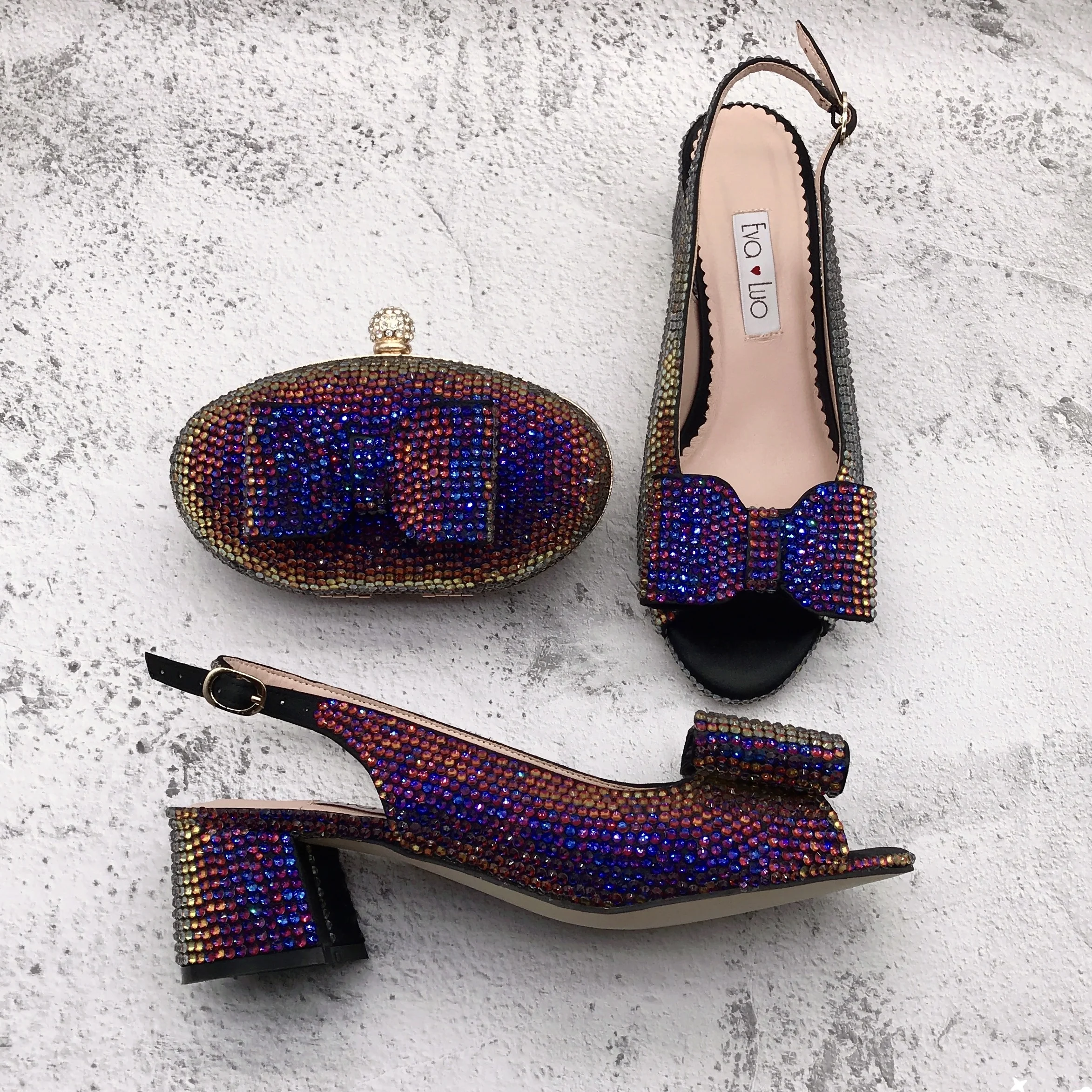 BS1583 Customizable Women Shoes Dress Pumps Bridal Wedding Shoes Block Heel Multicolor Crystal Shoes With Matching Bag
BS1583 Customizable Women Shoes Dress Pumps Bridal Wedding Shoes Block Heel Multicolor Crystal Shoes With Matching Bag