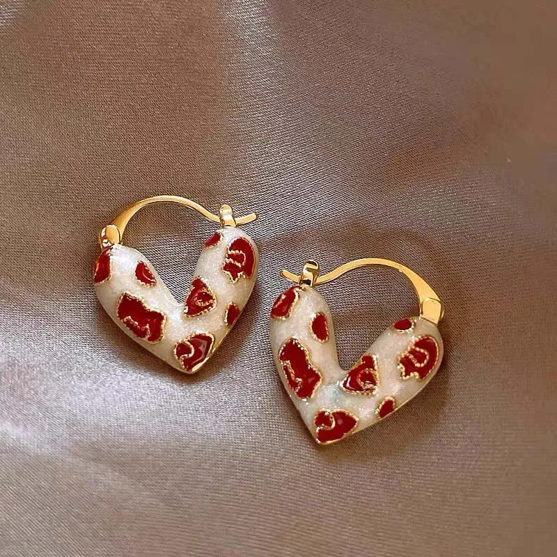 2026 Trendy Red Dripping Oil Heart Hoop Earrings For Women Girls Korean Elegant Love Dangle Earring Jewelry Gift
2026 Trendy Red Dripping Oil Heart Hoop Earrings For Women Girls Korean Elegant Love Dangle Earring Jewelry Gift