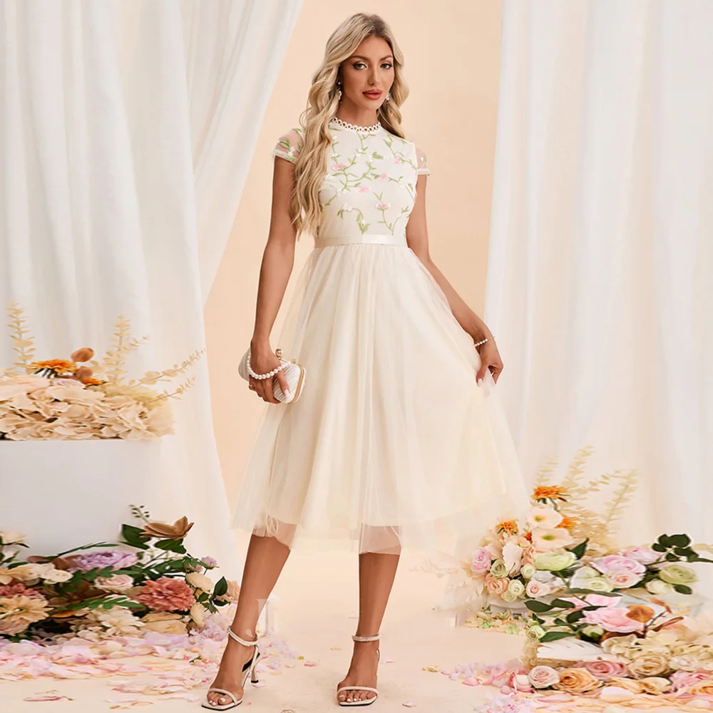 Champagne Mother of Bride Dresses Scoop Short Sleeve Wedding Party Dresses Women 2025 Summer New Chiffon Beach Robe De Soirée
Champagne Mother of Bride Dresses Scoop Short Sleeve Wedding Party Dresses Women 2025 Summer New Chiffon Beach Robe De Soirée