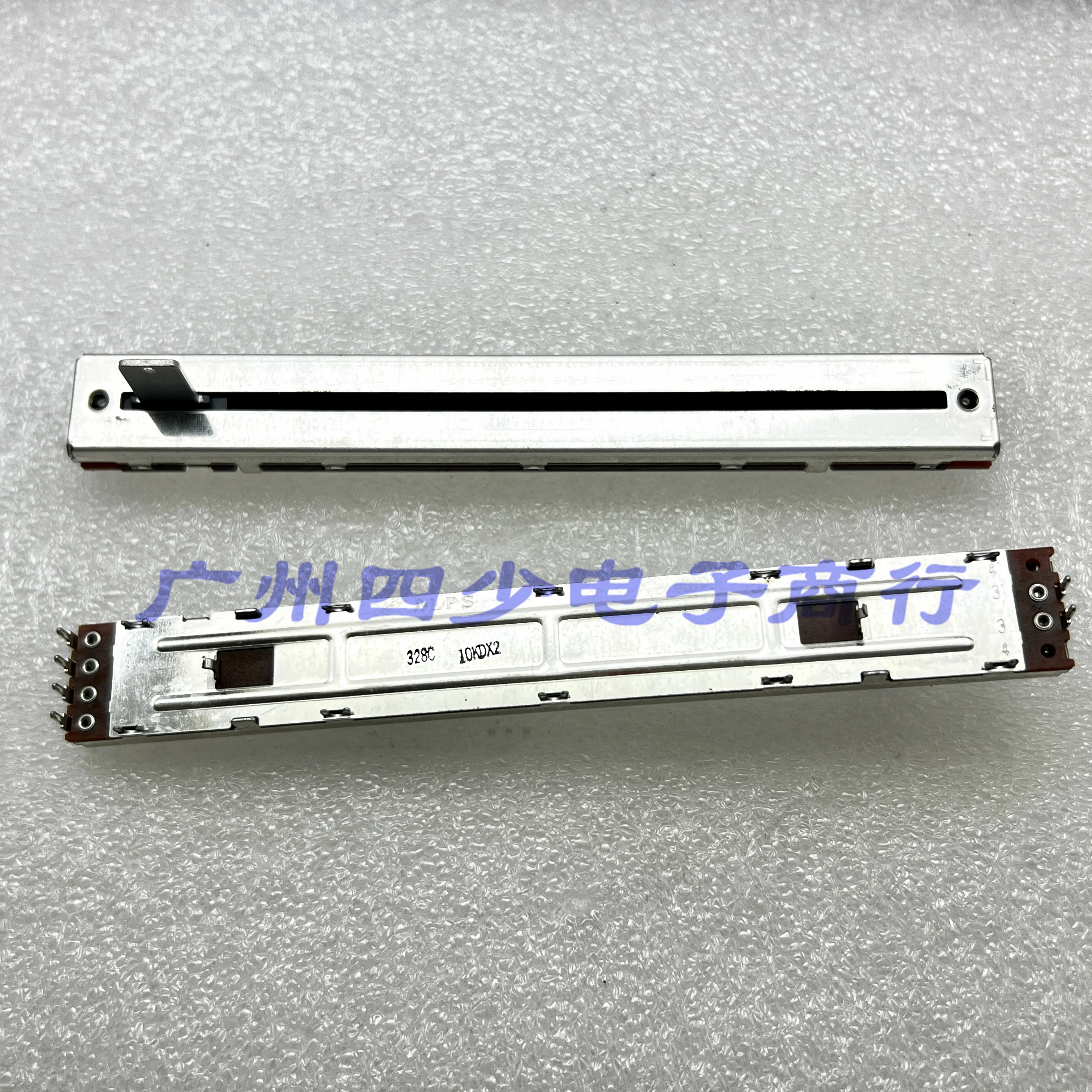 1 PCS Japanese ALPS 1288MM direct sliding potentiometer D10KX2 handle length 12mm
1 PCS Japanese ALPS 1288MM direct sliding potentiometer D10KX2 handle length 12mm