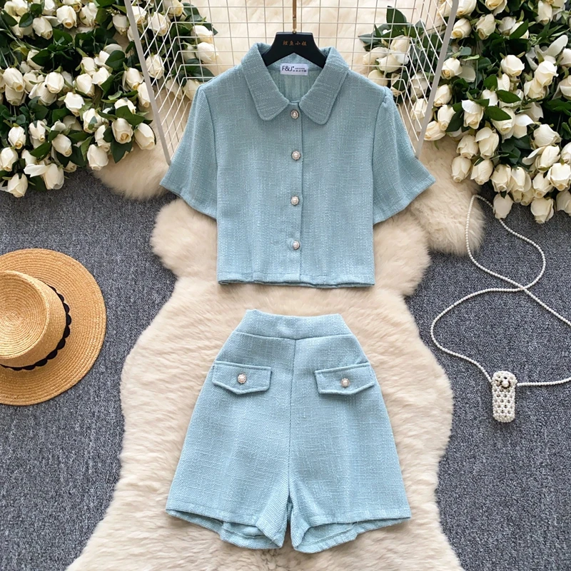 French British Style High-End Small Suit for Women's Summer Polo Collar Short Sleeved Shirt+high Waisted Wide Leg Shorts
French British Style High-End Small Suit for Women's Summer Polo Collar Short Sleeved Shirt+high Waisted Wide Leg Shorts