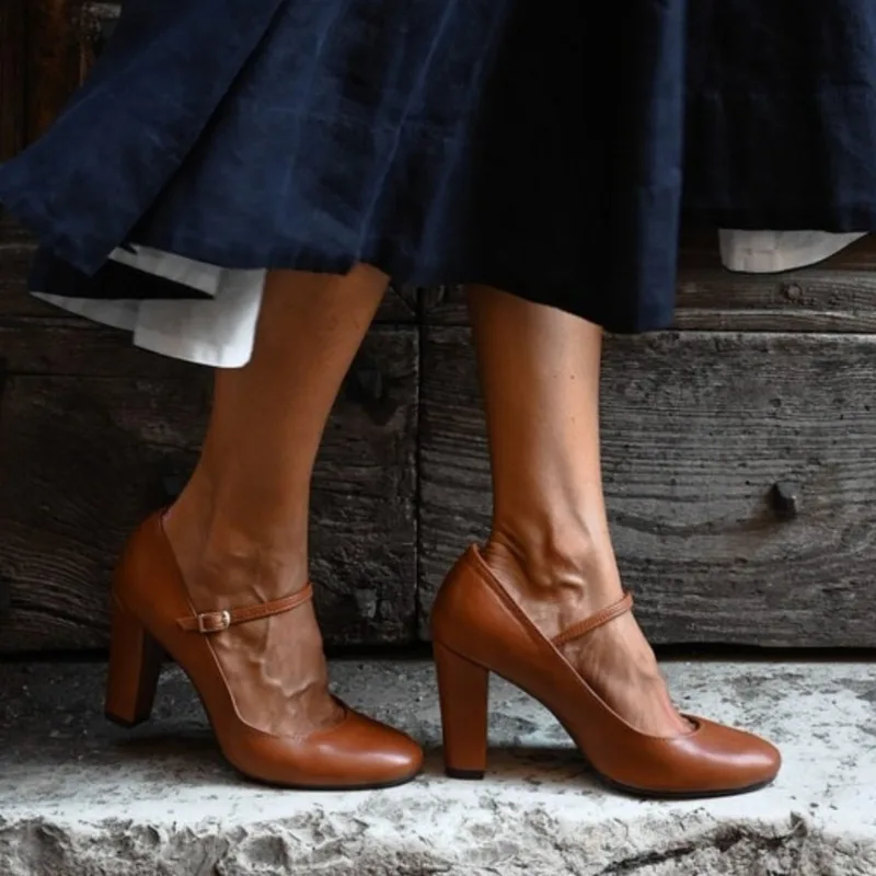Women's Pumps Casual Strap Buckle Brown Chunky High Heels Women Single Shoes Office Shoes
Women's Pumps Casual Strap Buckle Brown Chunky High Heels Women Single Shoes Office Shoes