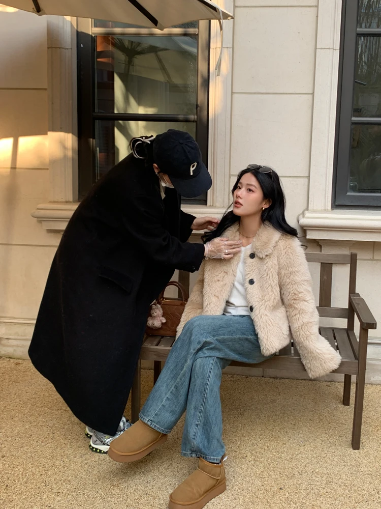 Молодежная зимняя куртка из меха ягненка, женское пальто с воротником-стойкой, теплое ветрозащитное пальто из моющейся интегрированной кожи и кожи
Молодежная зимняя куртка из меха ягненка, женское пальто с воротником-стойкой, теплое ветрозащитное пальто из моющейся интегрированной кожи и кожи