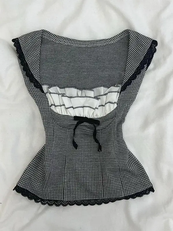 Gray Plaid Lace Crop Top Women's Slim Fit Vintage Style College Fashion Vest Casual Wear Daily Outfit Ladies Cotton Blend
Gray Plaid Lace Crop Top Women's Slim Fit Vintage Style College Fashion Vest Casual Wear Daily Outfit Ladies Cotton Blend
