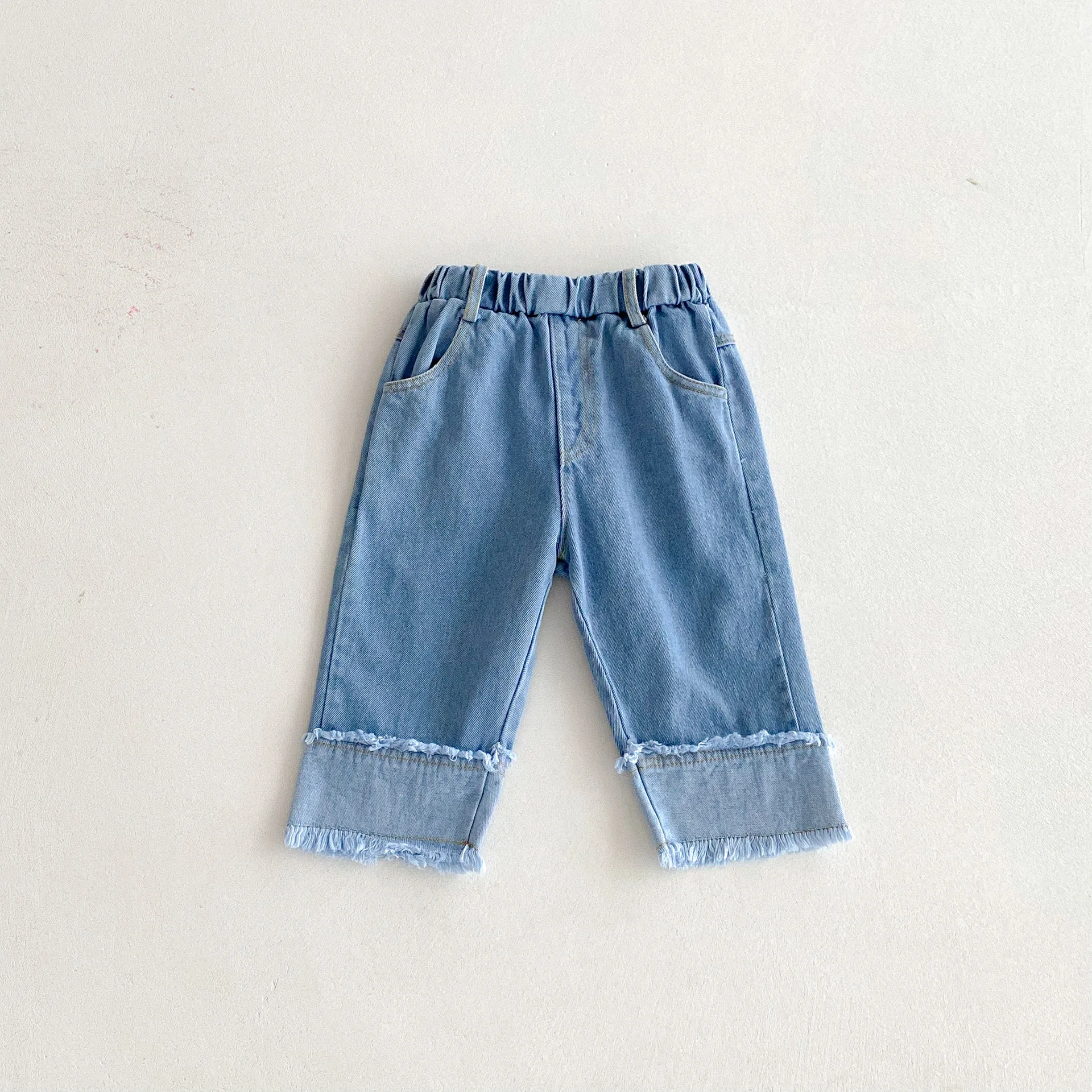 Baby Jeans 2025 Autumn New Girl's Denim Pants Korean Casual Baby Girl's Wide-leg Pants Washed Jeans
Baby Jeans 2025 Autumn New Girl's Denim Pants Korean Casual Baby Girl's Wide-leg Pants Washed Jeans