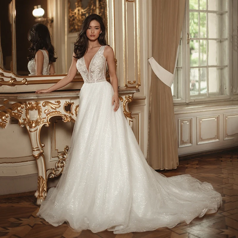 Eightree Boho Beach Wedding Dresses Double V-Neck Appliques Glitter Evening Bridal Dress White Wedding Ball Prom Gown Customized
Eightree Boho Beach Wedding Dresses Double V-Neck Appliques Glitter Evening Bridal Dress White Wedding Ball Prom Gown Customized