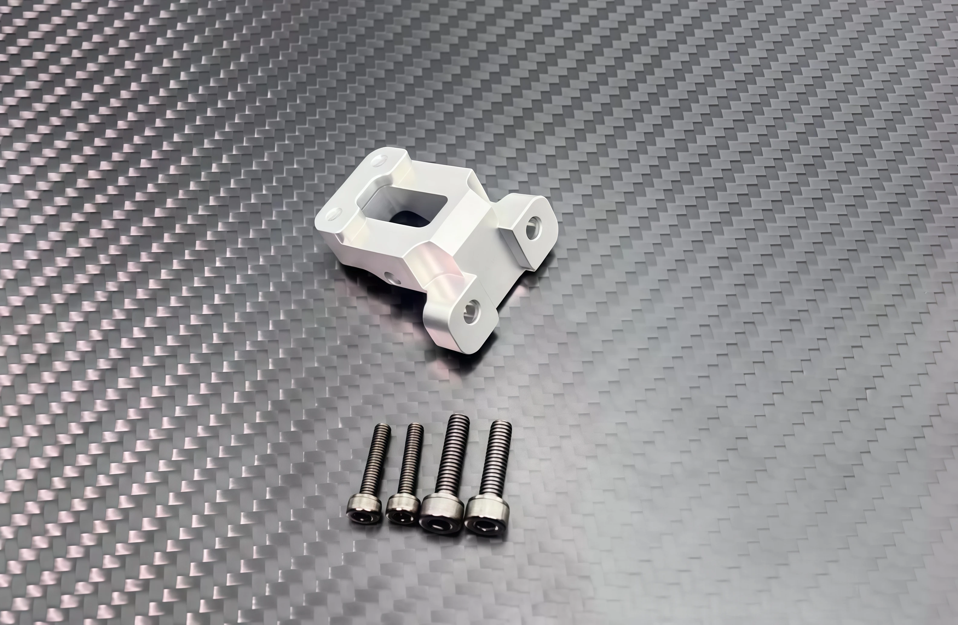 Aluminum Middle Support Mount for TEKNO RC MT48 2.0 Scale RC Car Upgrade part
Aluminum Middle Support Mount for TEKNO RC MT48 2.0 Scale RC Car Upgrade part