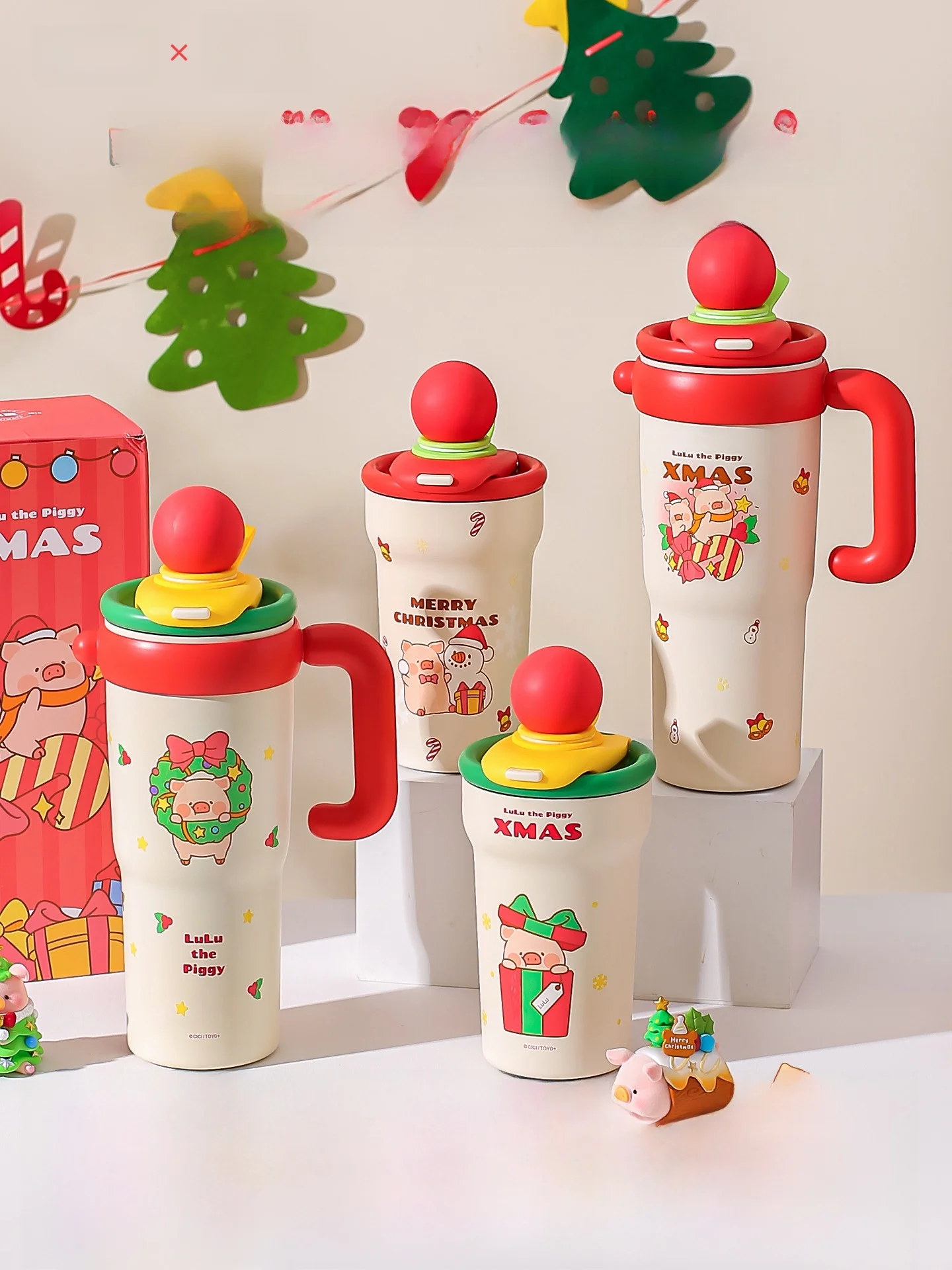 Kawasimaya Lulu Pig Christmas Collaborative Large Capacity Straw Water Bottle Women's High Aesthetic Value Thermal Cup
Kawasimaya Lulu Pig Christmas Collaborative Large Capacity Straw Water Bottle Women's High Aesthetic Value Thermal Cup