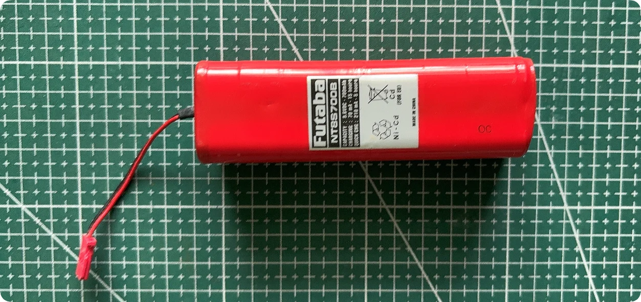 Used Futaba NT8S700B 9.6V 700mAh Ni-Cd Transmitter Battery for 10CG T10 RC Remote Controller with Futaba Plug Second Hand
Used Futaba NT8S700B 9.6V 700mAh Ni-Cd Transmitter Battery for 10CG T10 RC Remote Controller with Futaba Plug Second Hand