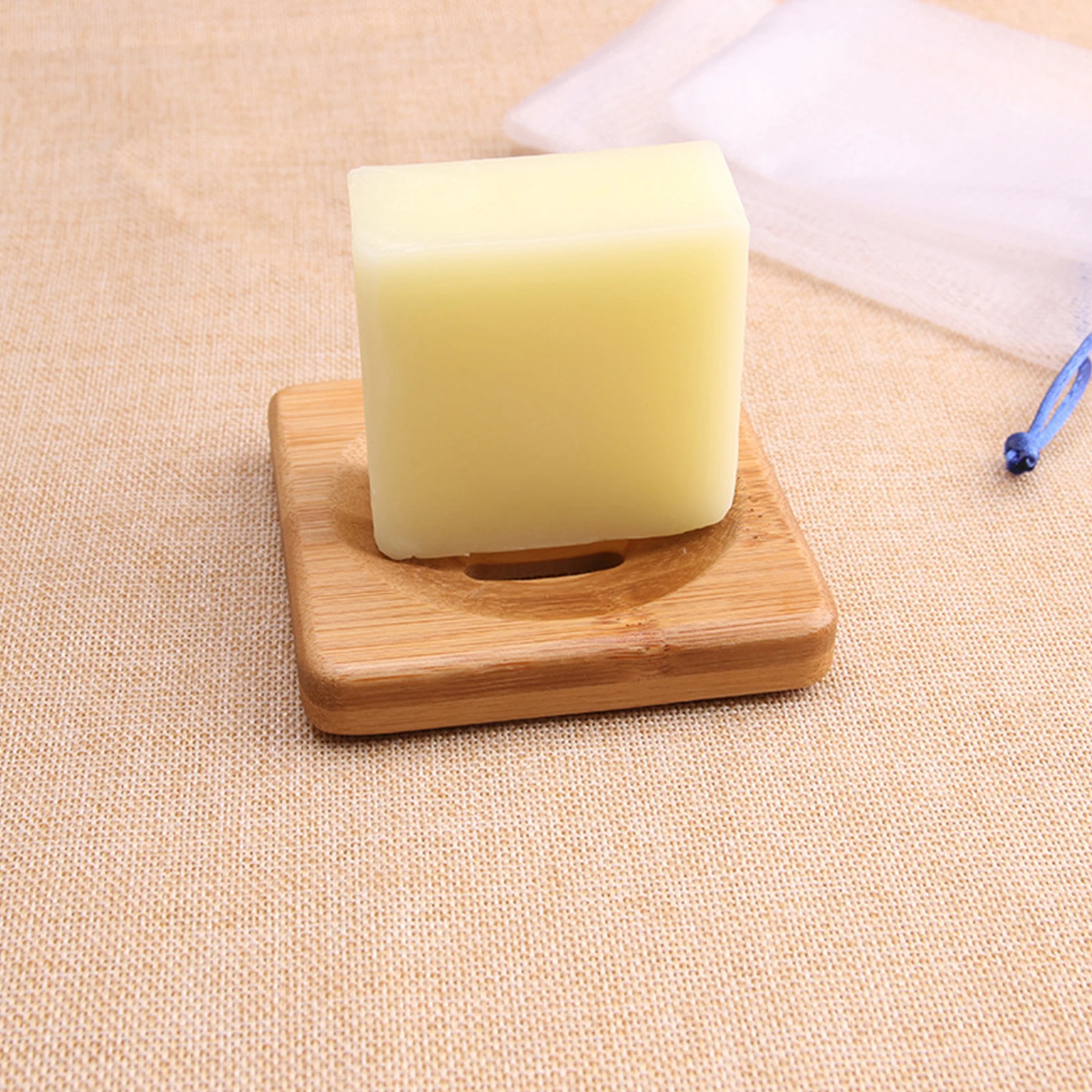 4Pcs Bamboo Soap Holder Retro Style Material Stepped Hollow Soap Drainer for Shower Sponge Razor Storage
4Pcs Bamboo Soap Holder Retro Style Material Stepped Hollow Soap Drainer for Shower Sponge Razor Storage