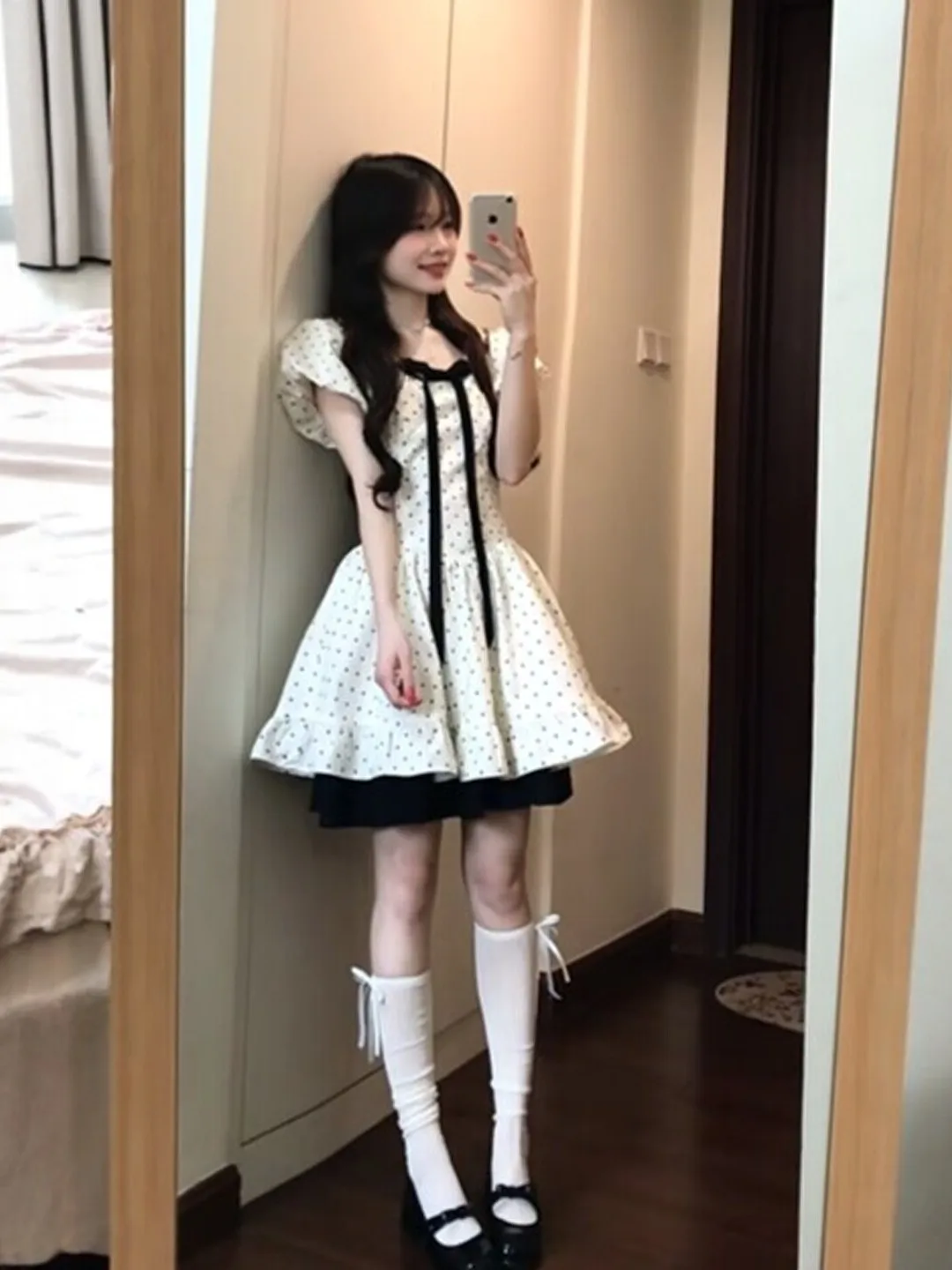 Korean Style Polka Dot Puffy Short Skirt Sweet Dress Waist Cinched Summer Fashion Women's Cotton Dress Knot
Korean Style Polka Dot Puffy Short Skirt Sweet Dress Waist Cinched Summer Fashion Women's Cotton Dress Knot