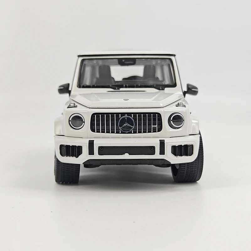 rastar 1:24 Simulation Mercedes Benz AMG G63 Alloy Car Model Decoration Collection Door Can Open Static Gift
rastar 1:24 Simulation Mercedes Benz AMG G63 Alloy Car Model Decoration Collection Door Can Open Static Gift