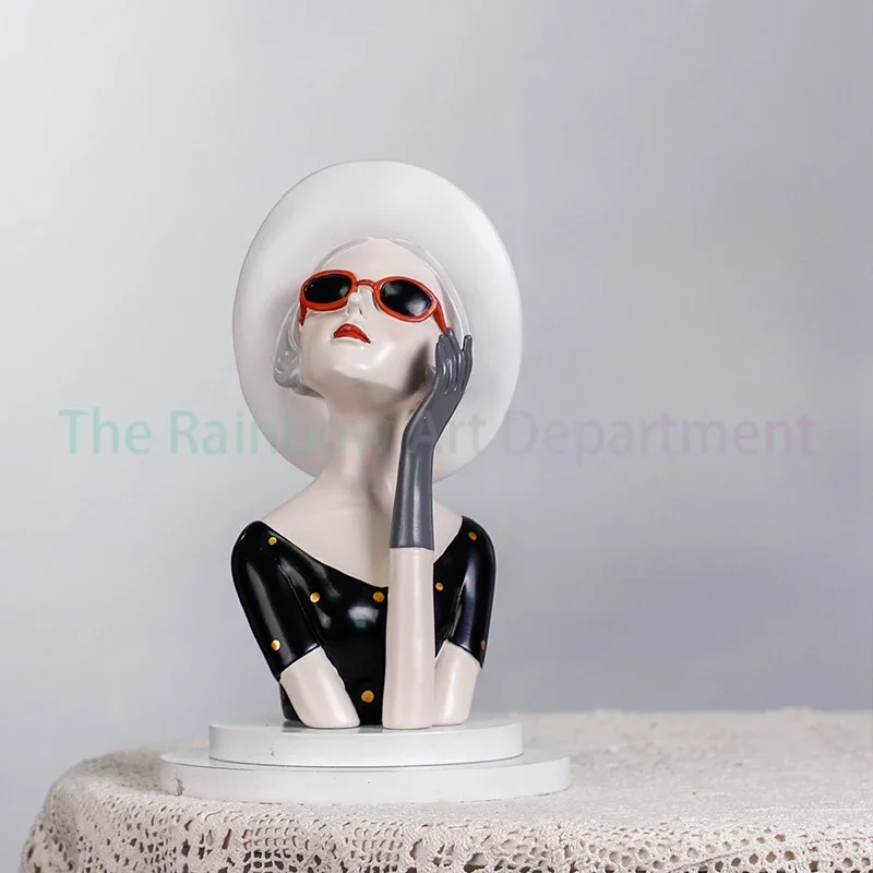 Fashion Girl Nordic Resin Crafts New House Arrangement Home Room Decoration Ornament ins Wind Birthday Gift
Fashion Girl Nordic Resin Crafts New House Arrangement Home Room Decoration Ornament ins Wind Birthday Gift