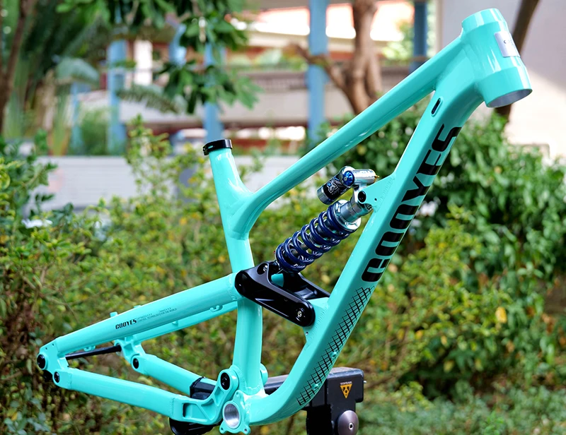 Рама для эндуро-велосипеда с полной подвеской, алюминиевая, Soft Tail, 29/27.5 дюймов, DH MTB, Boost 2X148 мм, 4-звенный задний подвес, ход 170 мм, DPD, ЕС, Великобритания
Рама для эндуро-велосипеда с полной подвеской, алюминиевая, Soft Tail, 29/27.5 дюймов, DH MTB, Boost 2X148 мм, 4-звенный задний подвес, ход 170 мм, DPD, ЕС, Великобритания