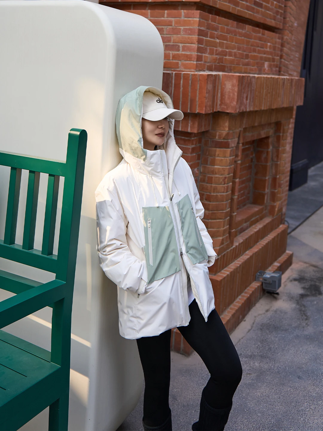 TOFOD Outdoor Goose down Jaet Hooded Avocado Fabric Snow Skiing Clothes Women's Faion Windproof Zipper Closure Regular Fit
TOFOD Outdoor Goose down Jaet Hooded Avocado Fabric Snow Skiing Clothes Women's Faion Windproof Zipper Closure Regular Fit