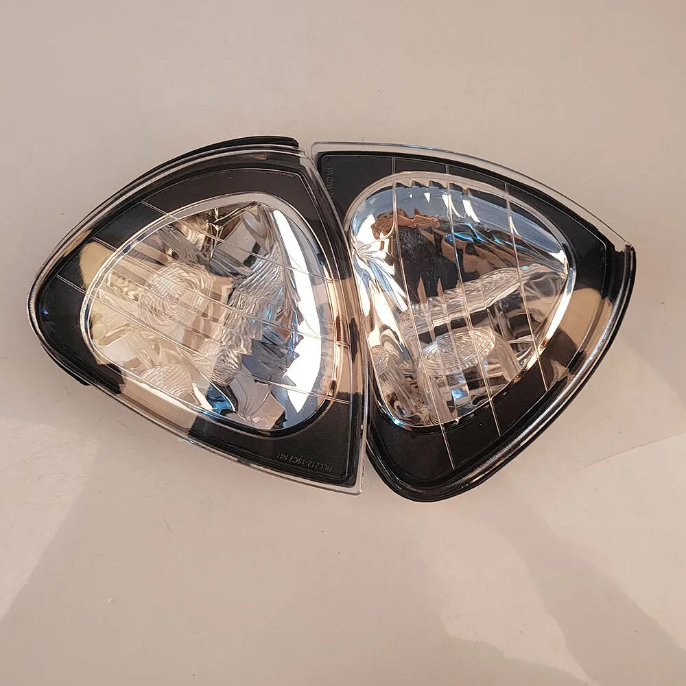 2Pcs Car Front Turn Signalsr Lights For Toyota Corona Caldina ST210 ST215 1999 2000
2Pcs Car Front Turn Signalsr Lights For Toyota Corona Caldina ST210 ST215 1999 2000