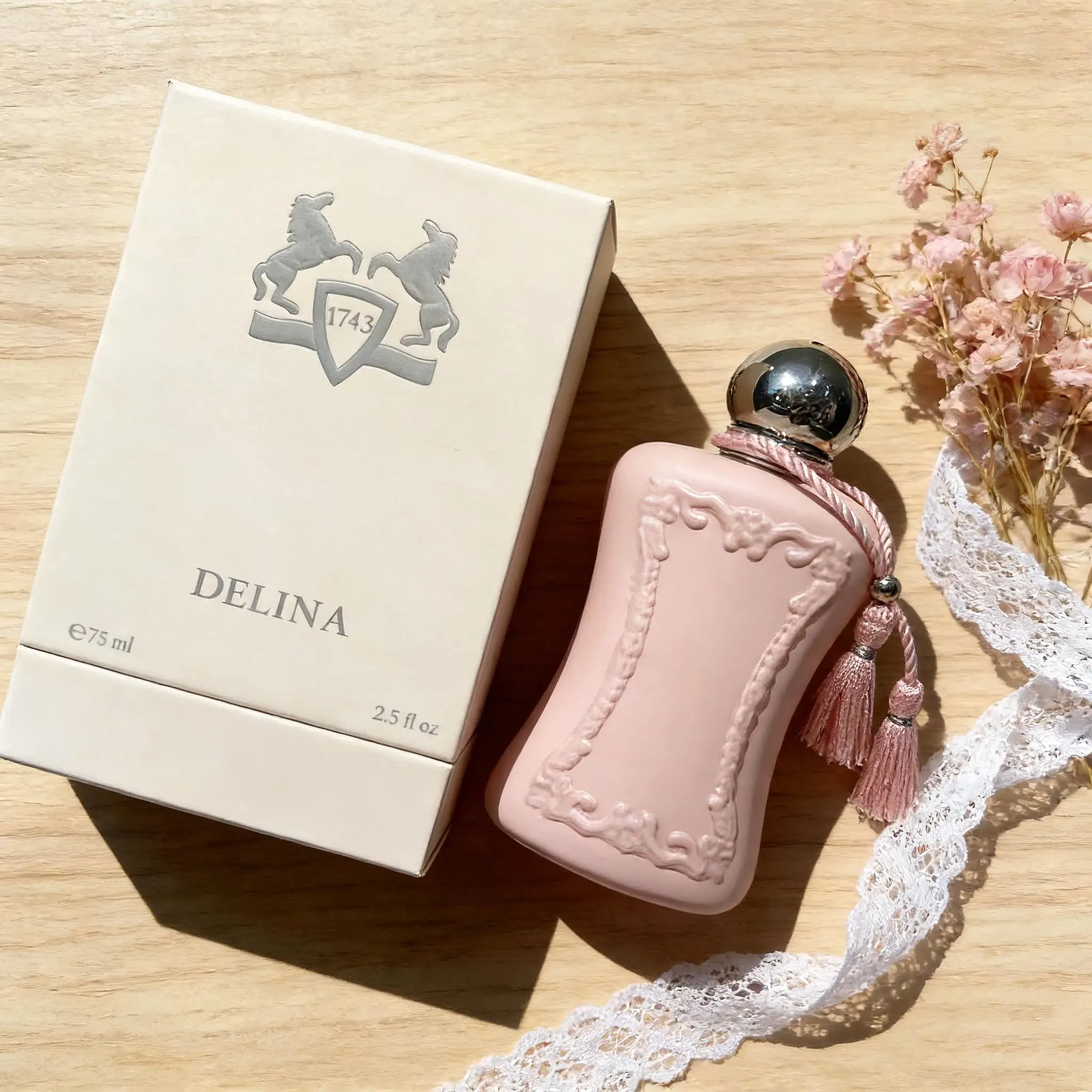 Delicate Pink Tassel Women's Eau De Parfum, Soft Floral and Creamy Vanilla Scent, Long-Lasting Gentle Fragrance
Delicate Pink Tassel Women's Eau De Parfum, Soft Floral and Creamy Vanilla Scent, Long-Lasting Gentle Fragrance