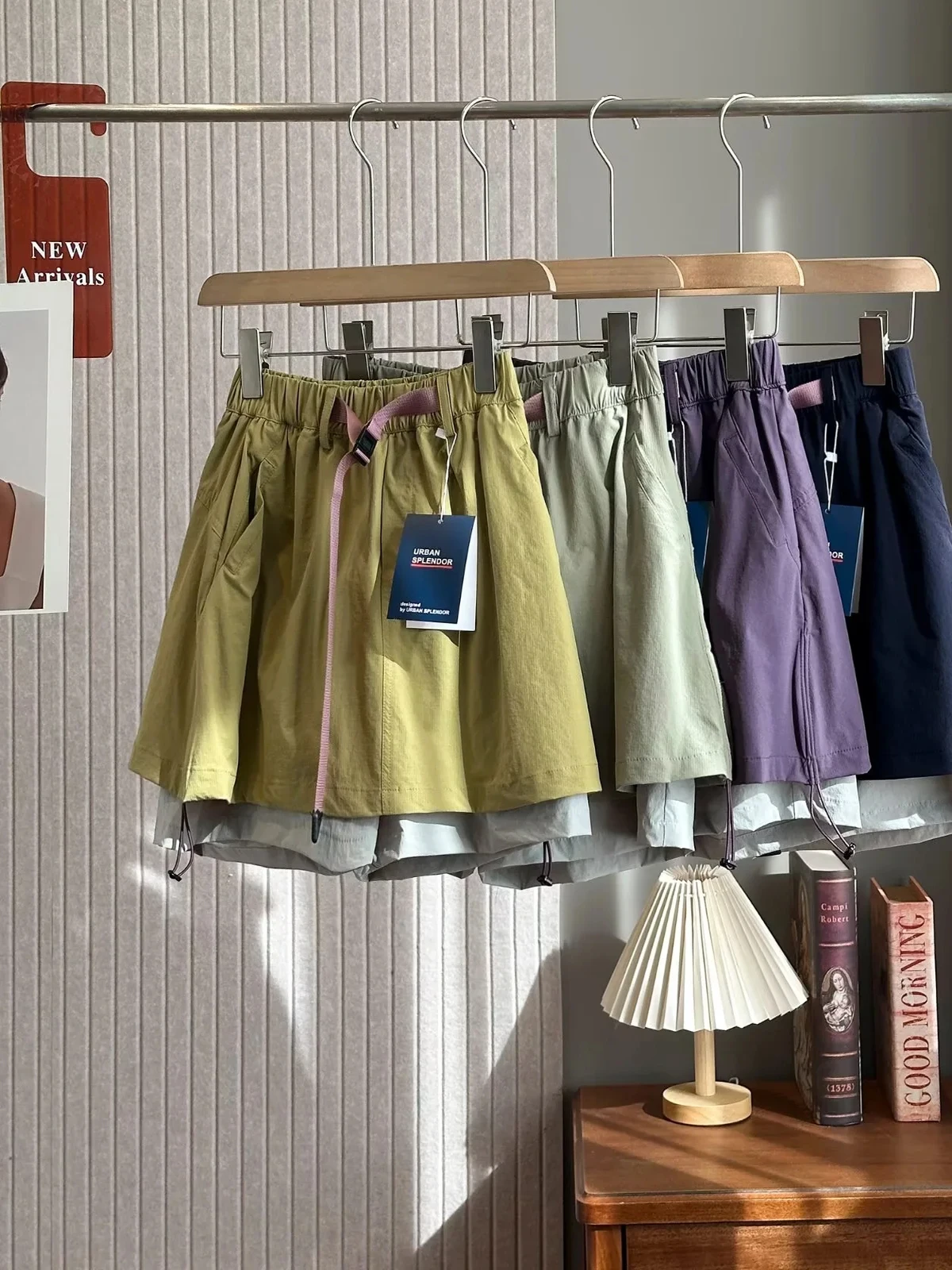 XHaoo Korean Sle High Waist Fitn Sports Skirt for Women Outdoor Waterproof Casual Color Blo Slimming ort Skirt
XHaoo Korean Sle High Waist Fitn Sports Skirt for Women Outdoor Waterproof Casual Color Blo Slimming ort Skirt