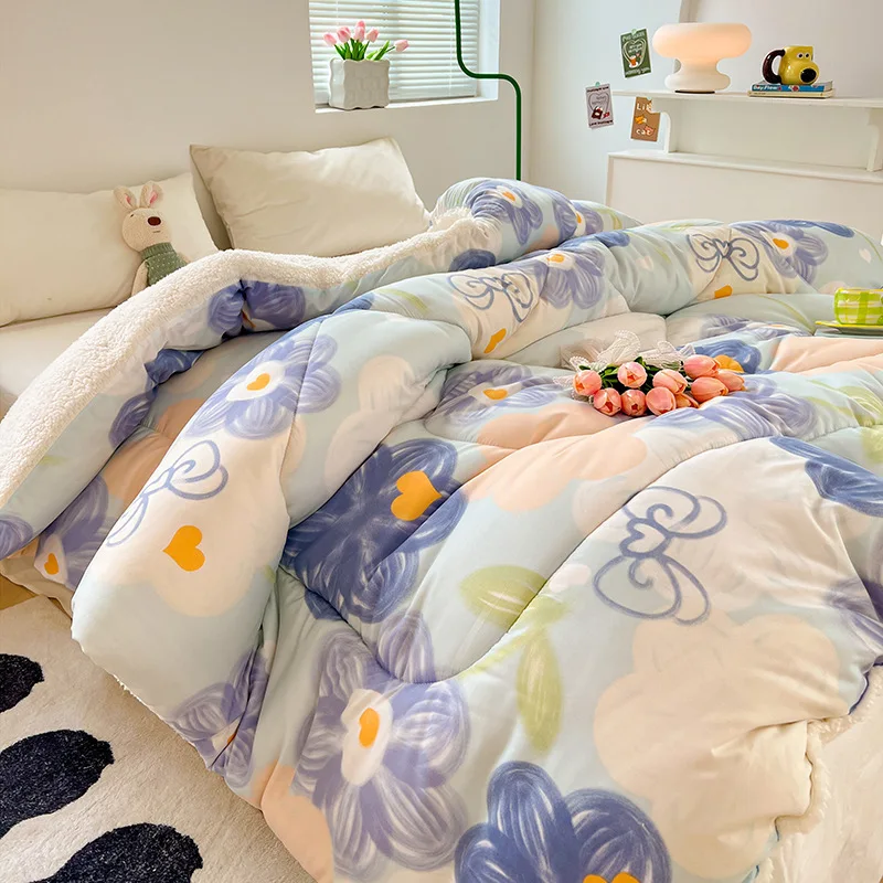 Winter Quilt With Thick And Warm Lamb Wool Winter Cotton Quilt Core Dormitory Single Person Autumn And Winter Air Blanket
Winter Quilt With Thick And Warm Lamb Wool Winter Cotton Quilt Core Dormitory Single Person Autumn And Winter Air Blanket