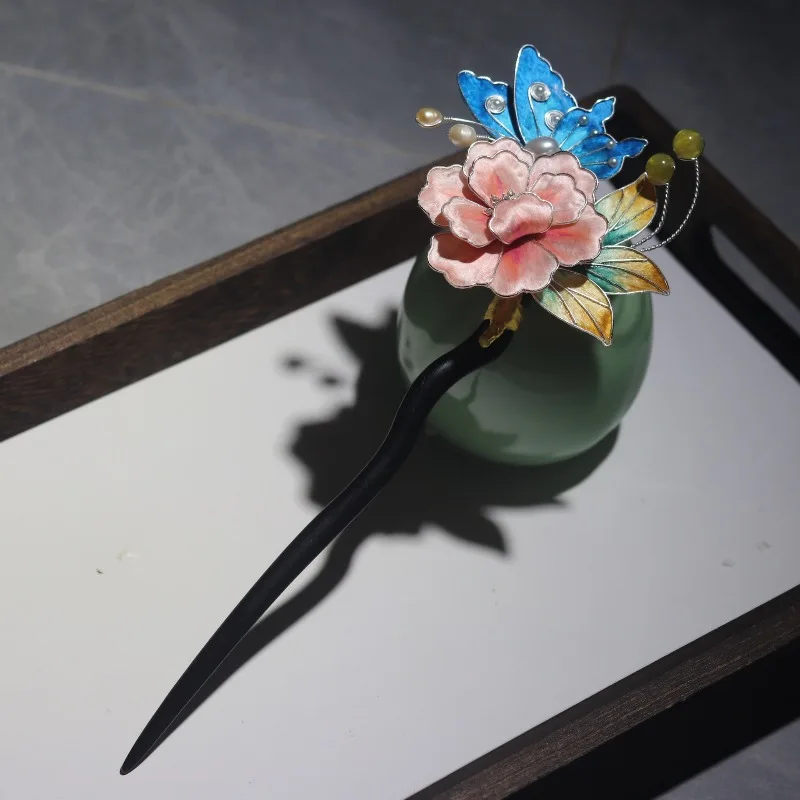 Heritage Silk Filigree Velvet Peony Flower Hanfu Cheongsam Ebony Hairpin for Women Traditional Vintage Bun Hair Accessory Gift
Heritage Silk Filigree Velvet Peony Flower Hanfu Cheongsam Ebony Hairpin for Women Traditional Vintage Bun Hair Accessory Gift