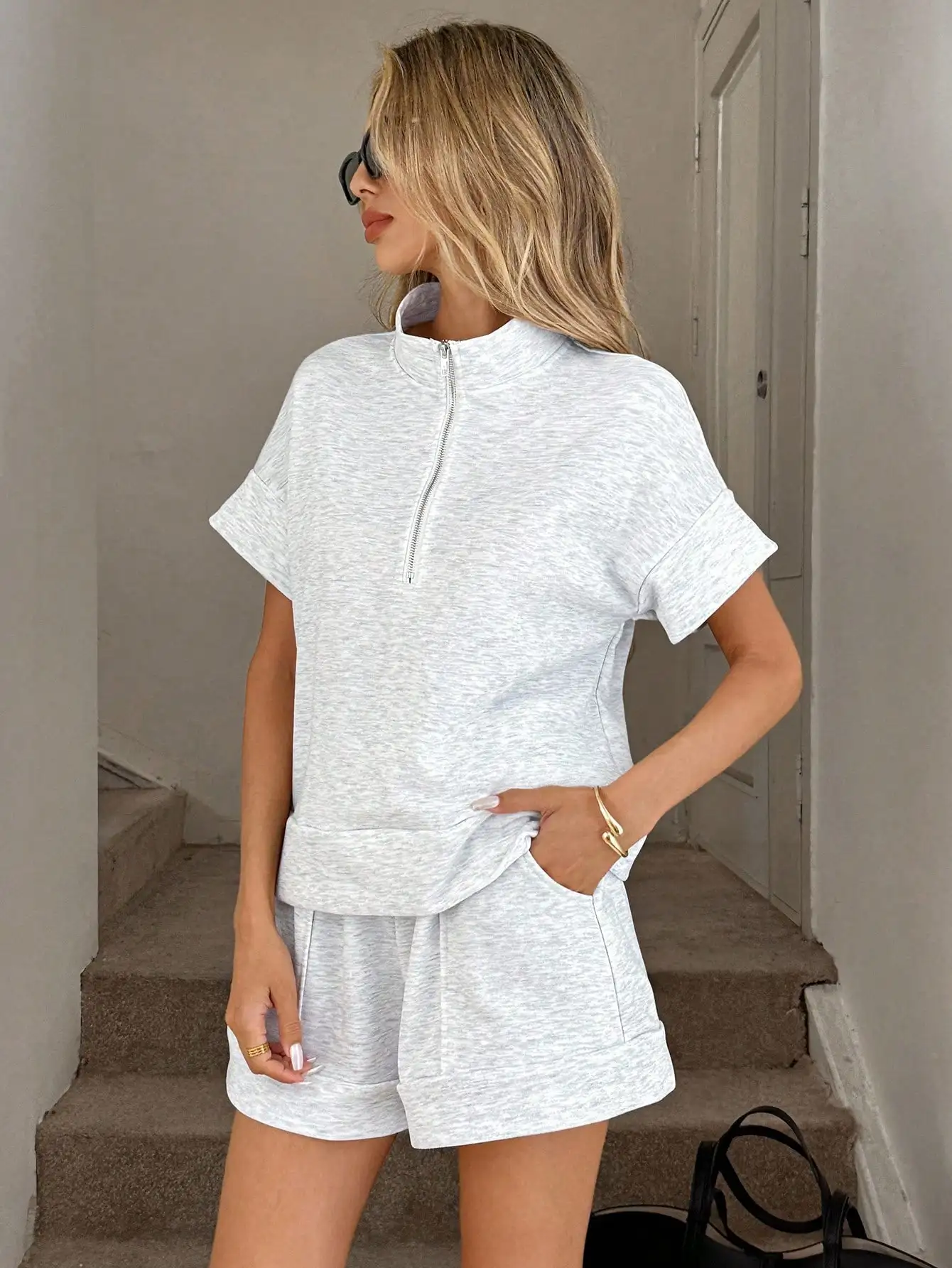 Women 2pcs Casual Loose Zipper Polo Top And Pocket Shorts Set
Women 2pcs Casual Loose Zipper Polo Top And Pocket Shorts Set