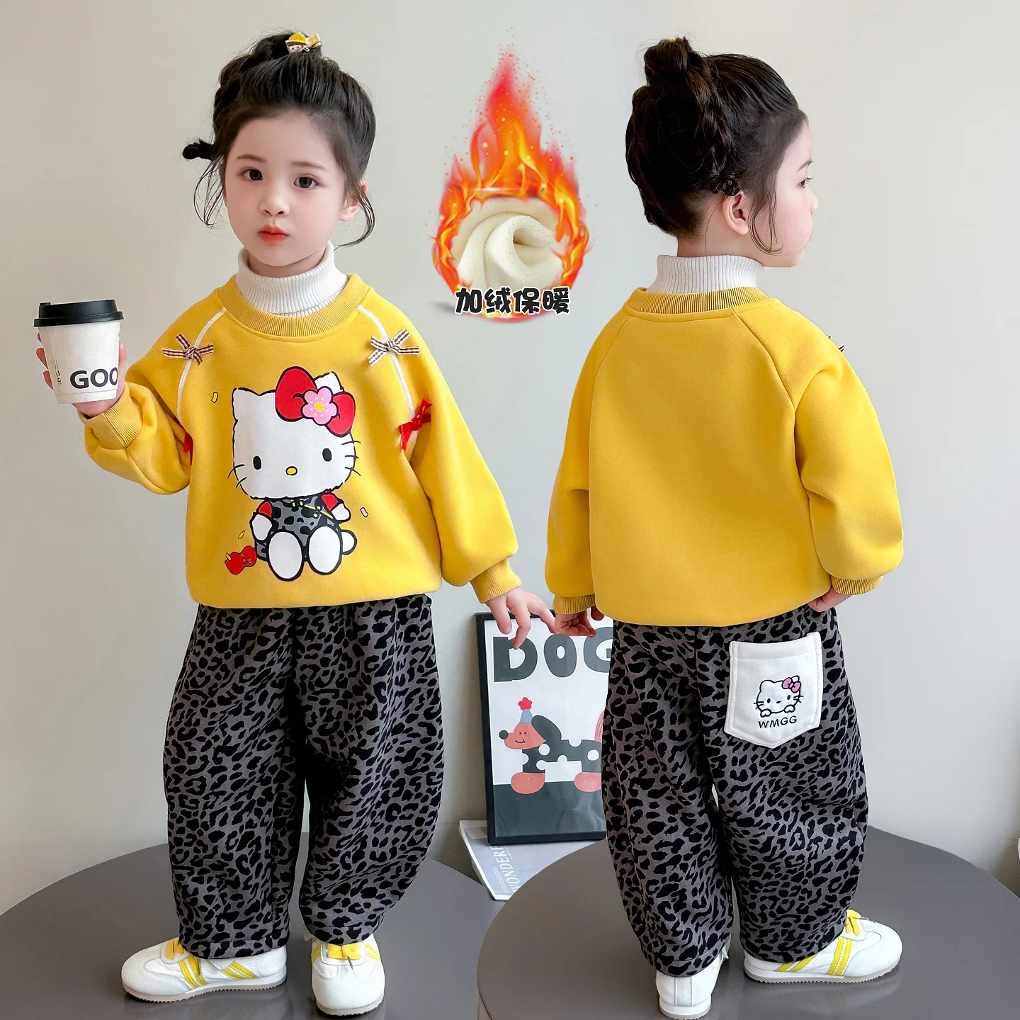 Anime Girls' Hello Kitty Velvet Autumn/Winter Hoodie Set Children's Korean hoodie fashion two-piece set Baby Sweet Thick Clothes
Anime Girls' Hello Kitty Velvet Autumn/Winter Hoodie Set Children's Korean hoodie fashion two-piece set Baby Sweet Thick Clothes