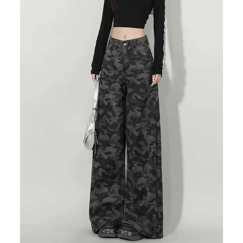 Women Retro Casual Straight Leg Jeans Female High Waist Camouflage Cargo Pants Girls High Street Fashion Denim Trousers
Women Retro Casual Straight Leg Jeans Female High Waist Camouflage Cargo Pants Girls High Street Fashion Denim Trousers