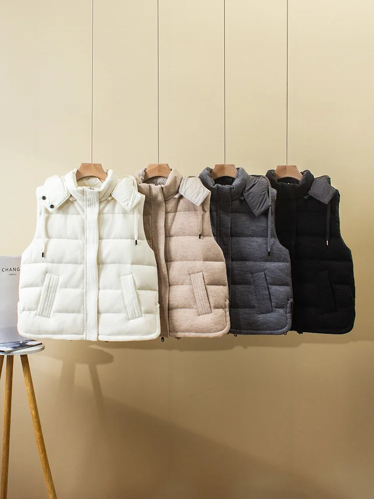 Women Detachable Hat Down Vest Reversible Sleeveless Solid Color Fashion Warm Autumn Winter Hooded Jacket
Women Detachable Hat Down Vest Reversible Sleeveless Solid Color Fashion Warm Autumn Winter Hooded Jacket