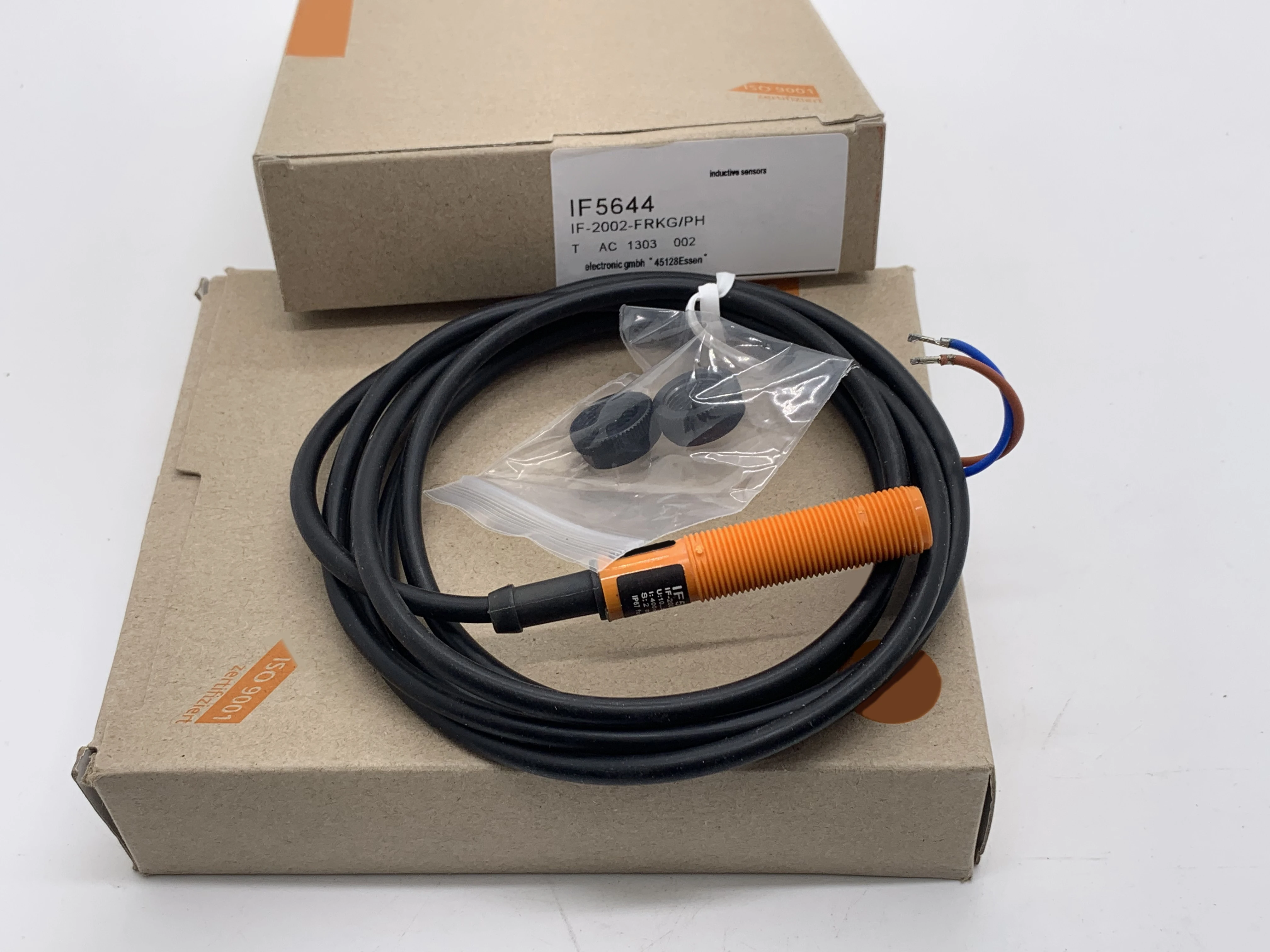 New Proximity Switch Sensor in Stock IFC240 IFC241 IFC242 High Quality Seller One-year Warranty
New Proximity Switch Sensor in Stock IFC240 IFC241 IFC242 High Quality Seller One-year Warranty
