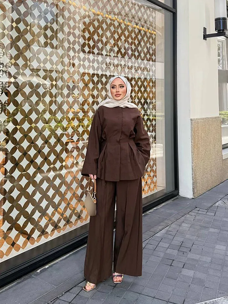 Women's Fashion 2025 Brown Ruffled Pantsuits Elegant Loose Long Sleeve Two Piece Set Single Breasted Buckle Work Commute Outfits
Women's Fashion 2025 Brown Ruffled Pantsuits Elegant Loose Long Sleeve Two Piece Set Single Breasted Buckle Work Commute Outfits