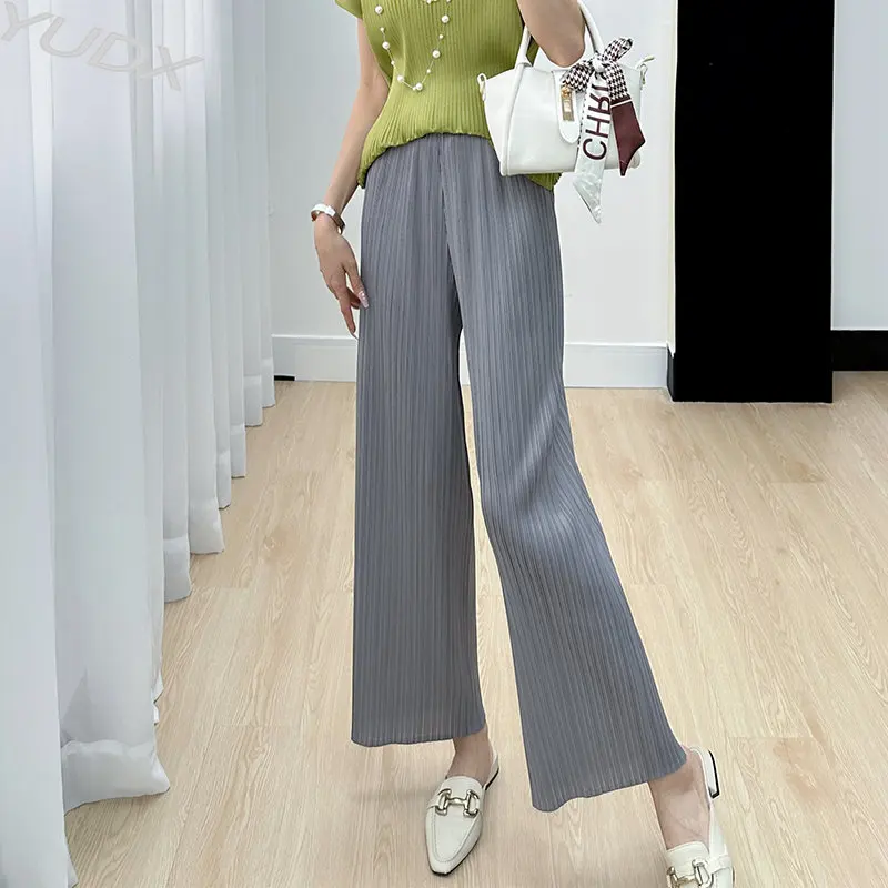 Miyake High Waist Women's Summer New Casual Solid Color Simple Loose Pleated Fashion Versatile Comfortable Thin Straight Pants
Miyake High Waist Women's Summer New Casual Solid Color Simple Loose Pleated Fashion Versatile Comfortable Thin Straight Pants