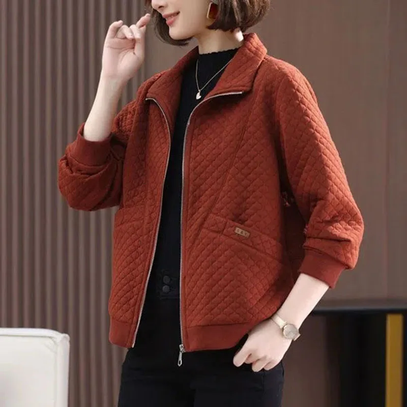 Sweater Jacket Women's 2023 New Spring Autumn Mid Aged Mother Fashion Thin Short Coats Female Loose Cardigan Women Outwear Tops
Sweater Jacket Women's 2023 New Spring Autumn Mid Aged Mother Fashion Thin Short Coats Female Loose Cardigan Women Outwear Tops