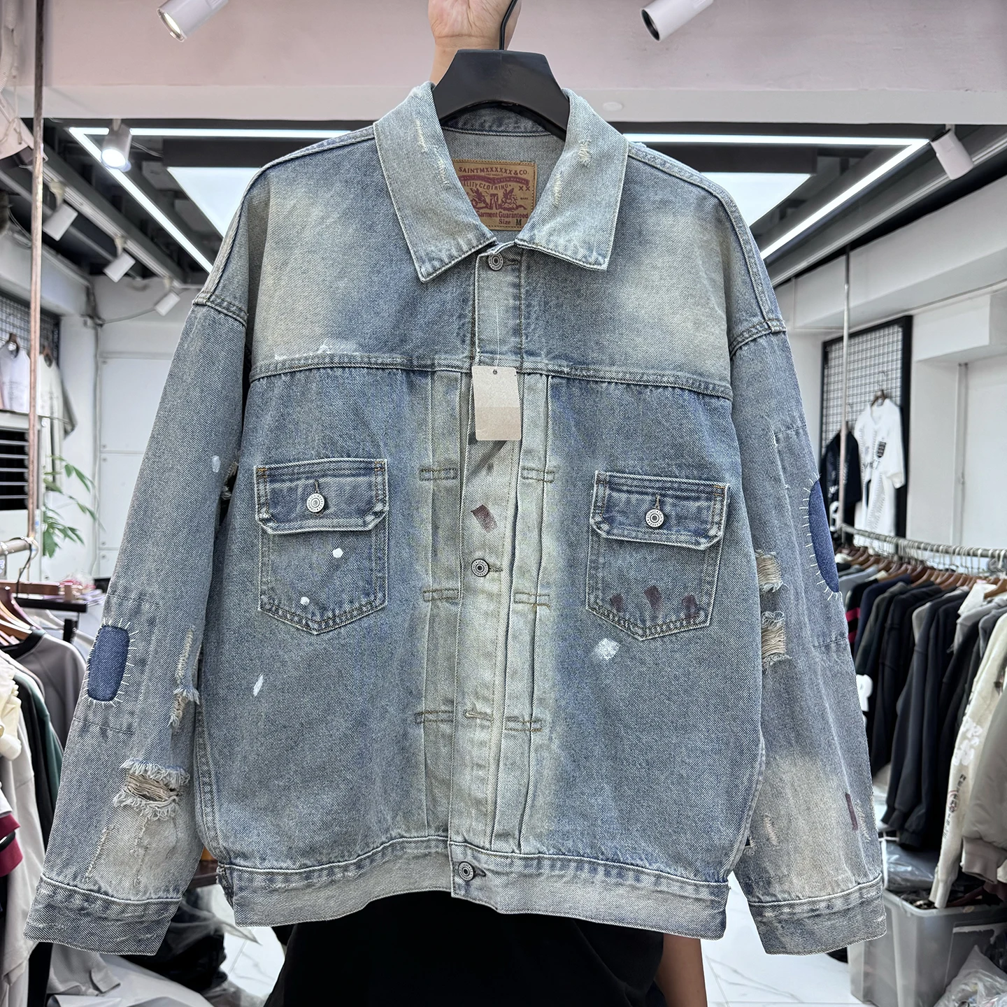 American Heavyweight Waed Outdated Denim Jaet Loose Casual Leisure Collar Coat for Men And Women Youth Trend Autumn Winter
American Heavyweight Waed Outdated Denim Jaet Loose Casual Leisure Collar Coat for Men And Women Youth Trend Autumn Winter