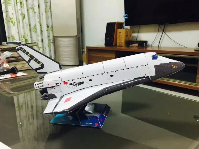 1:96 модель оригами «сделай сам» для студентов-головоломки в научно-популярном руководстве. Курс космического челнока.
1:96 модель оригами «сделай сам» для студентов-головоломки в научно-популярном руководстве. Курс космического челнока.