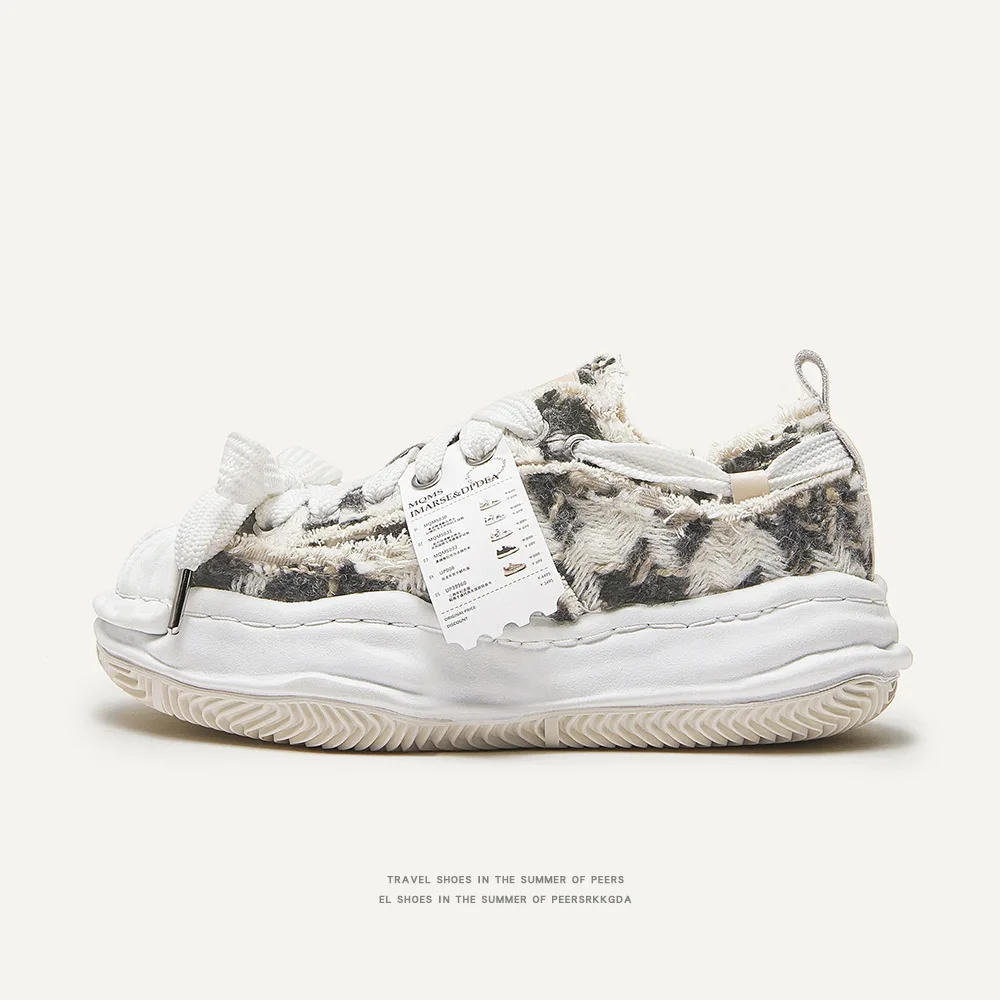 Women Shoes for Men Retro Y2K Destroy Street Rap Punk Skateboard Shoes Designer Platform Fashion Sneakers Couple Casual Shoes
Women Shoes for Men Retro Y2K Destroy Street Rap Punk Skateboard Shoes Designer Platform Fashion Sneakers Couple Casual Shoes