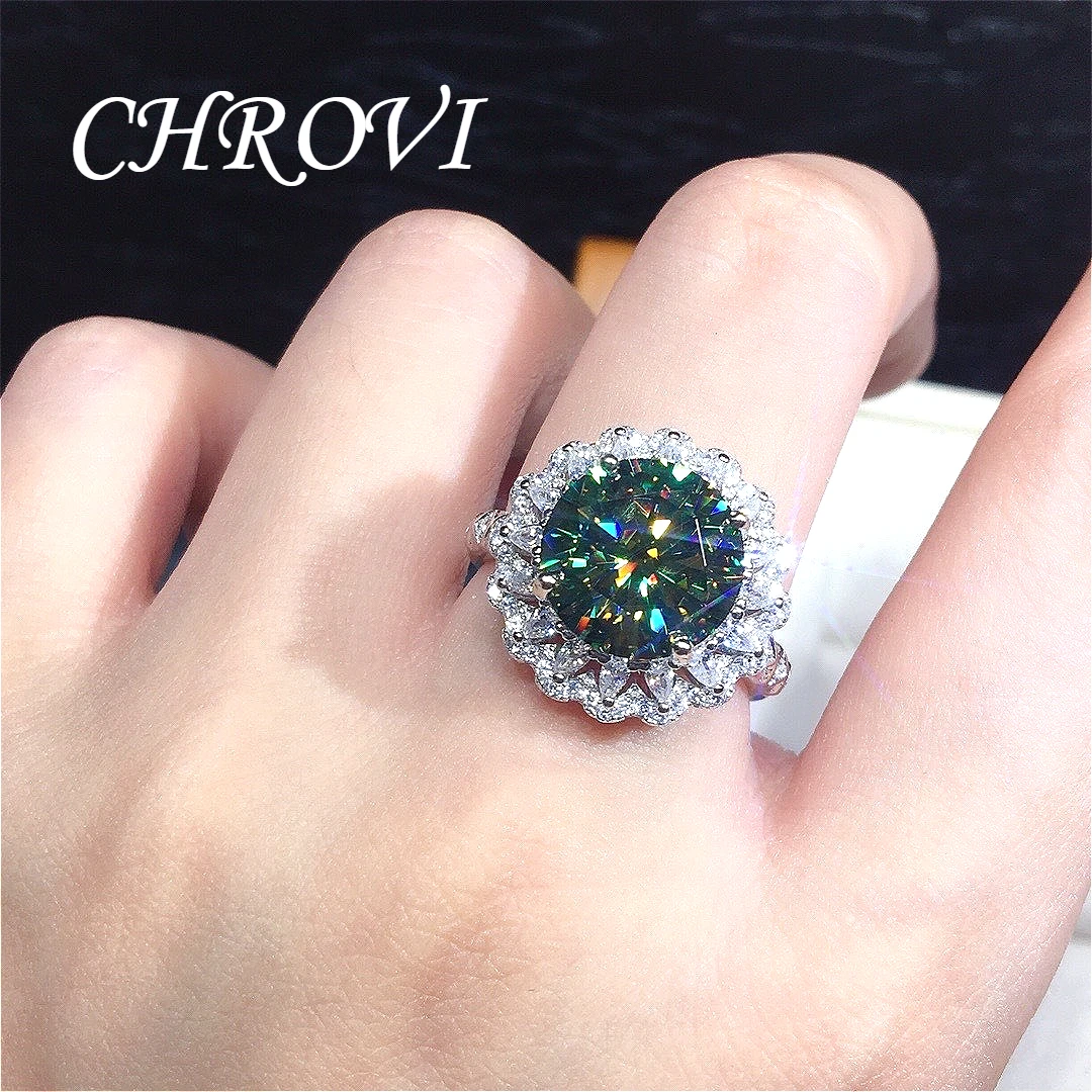 Light luxury 925 sterling silver blue-green moissanite ring, dazzling and luxurious open ring, jewelry for women
Light luxury 925 sterling silver blue-green moissanite ring, dazzling and luxurious open ring, jewelry for women