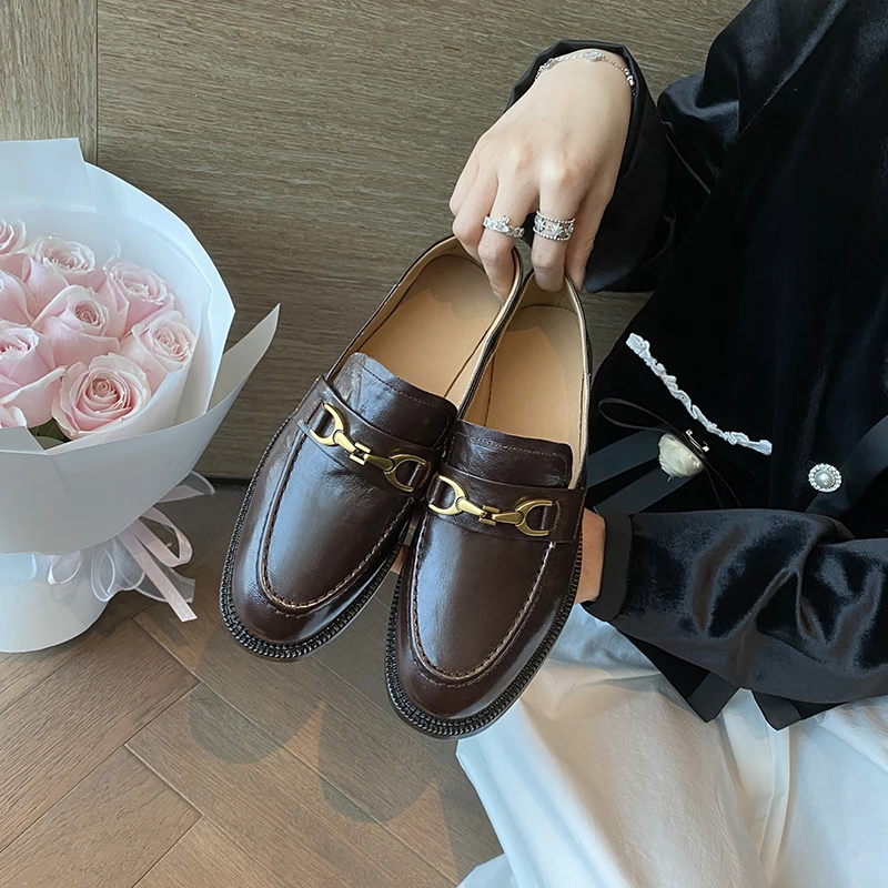 Fashion Women Metal Decor Loafers Slip on Flats Genuine Leather Oxford Shoes Round Toe Casual Daily Office Dating Size 34-43
Fashion Women Metal Decor Loafers Slip on Flats Genuine Leather Oxford Shoes Round Toe Casual Daily Office Dating Size 34-43