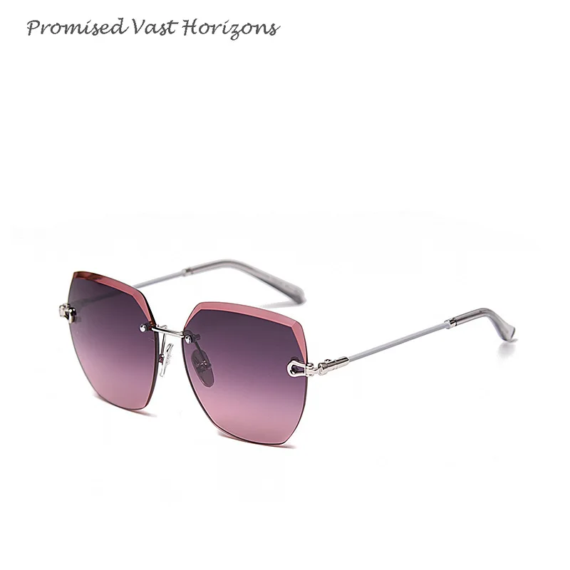 Manufacturer's Rimless Polarized Sunglasses Cross-border Polygonal Sunglasses Frameless Cut Edge Trendy Box Glasses
Manufacturer's Rimless Polarized Sunglasses Cross-border Polygonal Sunglasses Frameless Cut Edge Trendy Box Glasses