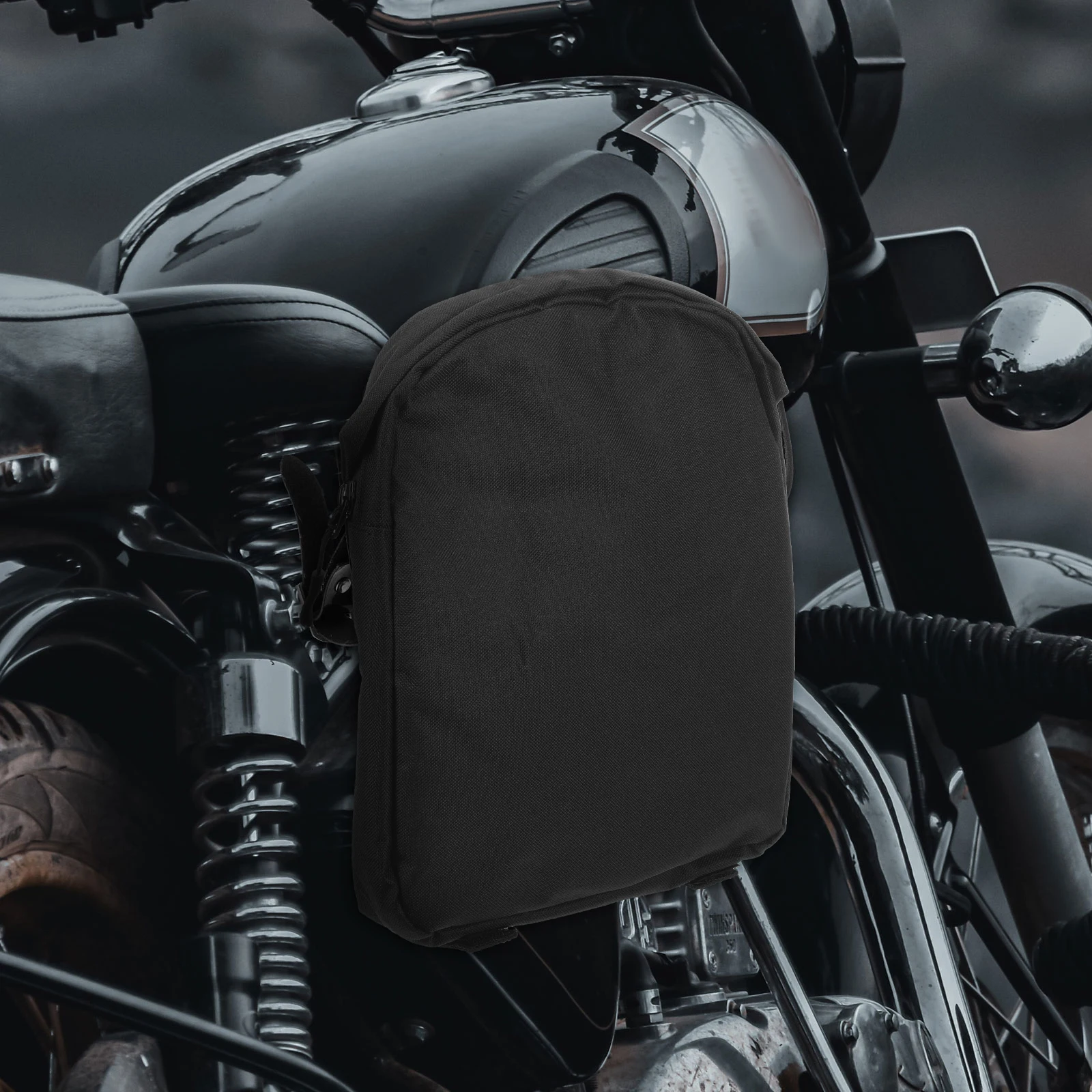 Motorcycle Storage Bag Tail Pouch Black R1200gs Frame Smooth Zipper Durability Practicality Repair Tools Wallet Phone
Motorcycle Storage Bag Tail Pouch Black R1200gs Frame Smooth Zipper Durability Practicality Repair Tools Wallet Phone