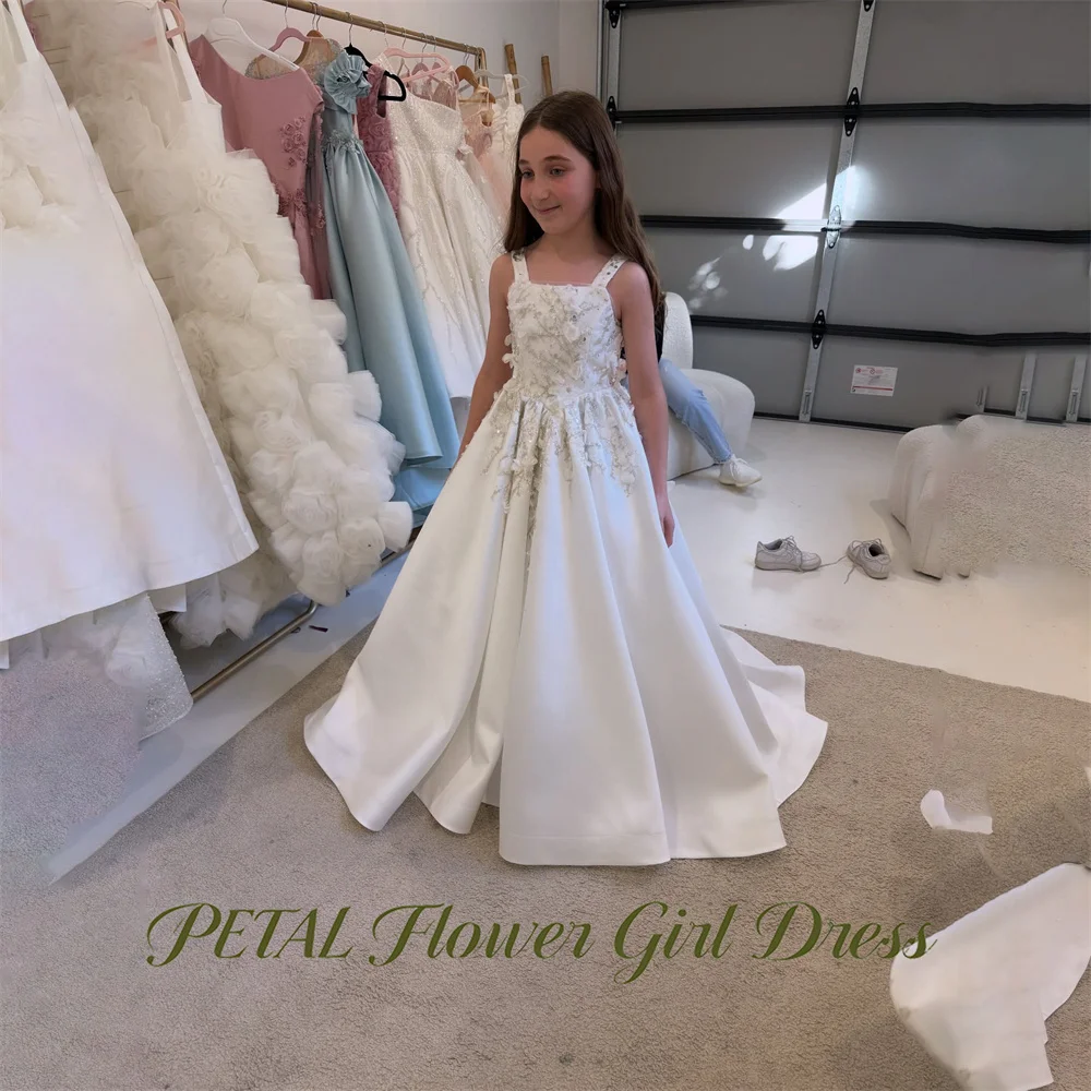 Petal Ivory Sleeveless Kids Birthday Party Dress 3D Floral Sequin Beaded Pageant Dress for Girl Back Bow First Communion Gown
Petal Ivory Sleeveless Kids Birthday Party Dress 3D Floral Sequin Beaded Pageant Dress for Girl Back Bow First Communion Gown