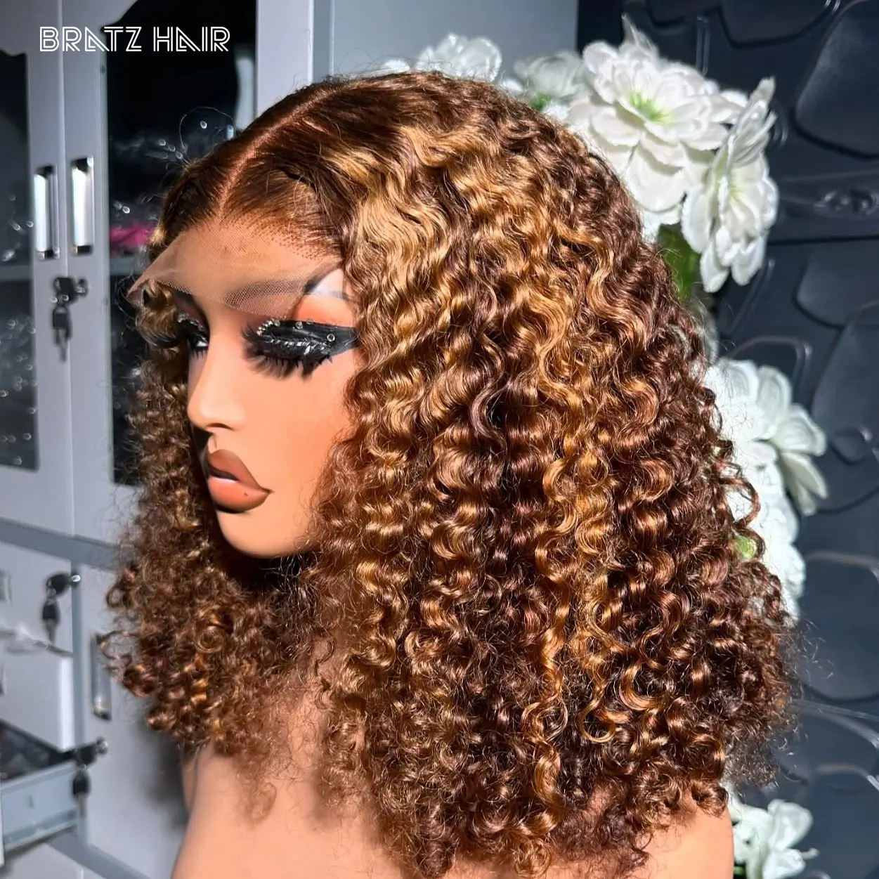 350 High Density Highlight Blonde Human Hair Wig 13x6 13x4 Kinky Curly Lace Frontal Wigs P4/30 Highlighted 4x4 5x5 Closure Wigs 
350 High Density Highlight Blonde Human Hair Wig 13x6 13x4 Kinky Curly Lace Frontal Wigs P4/30 Highlighted 4x4 5x5 Closure Wigs