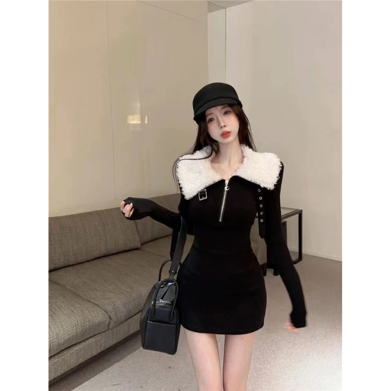 Short skirt with inner lining, furry collar dress for women, autumn and winter, sexy, hip-hugging style
Short skirt with inner lining, furry collar dress for women, autumn and winter, sexy, hip-hugging style