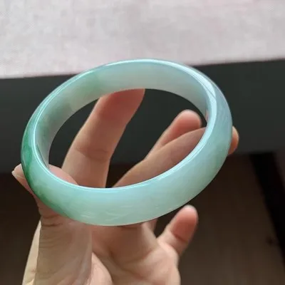 Natural Myanmar Jade 54mm-62mm bracelet exquisite princess bracelet to send girlfriend to send mother Hetian jade
Natural Myanmar Jade 54mm-62mm bracelet exquisite princess bracelet to send girlfriend to send mother Hetian jade