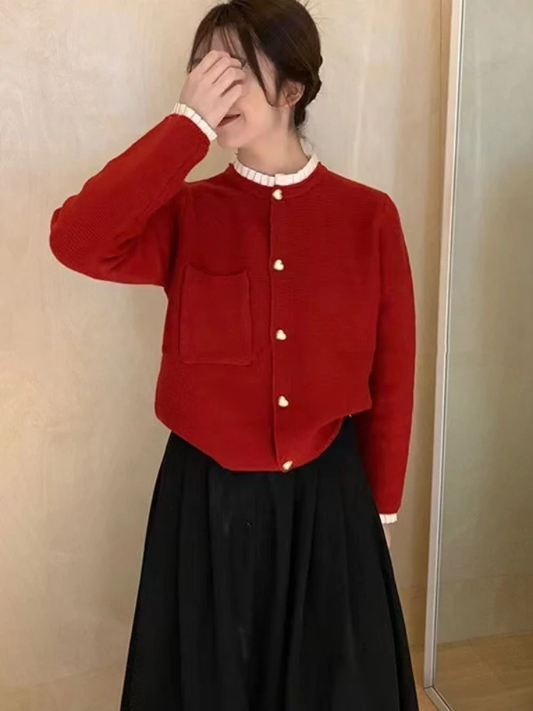 Women's Pleated Lace Collar Sweater Jacket Button Down Knit Lady Korean Autumn Spring Knitted Single-breasted Cardigan Sweaters
Women's Pleated Lace Collar Sweater Jacket Button Down Knit Lady Korean Autumn Spring Knitted Single-breasted Cardigan Sweaters