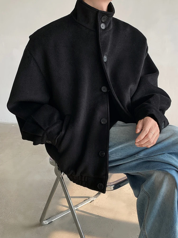 Мужская утепленная зимняя хлопковая куртка 2024 года: новая теплая шерстяная верхняя одежда с воротником-стойкой, модное повседневное пальто на пуговицах
Мужская утепленная зимняя хлопковая куртка 2024 года: новая теплая шерстяная верхняя одежда с воротником-стойкой, модное повседневное пальто на пуговицах