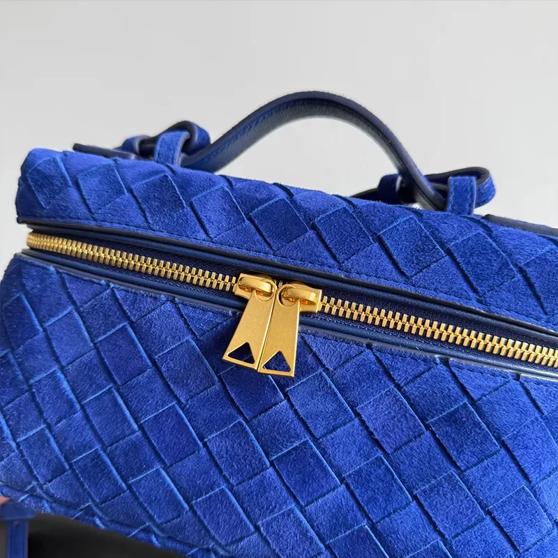 Designer Bag handbag handle Woven Makeup Bag Vanity bag mini Shoulder Women Leather Handbag Female Crossbody Bag with box
Designer Bag handbag handle Woven Makeup Bag Vanity bag mini Shoulder Women Leather Handbag Female Crossbody Bag with box