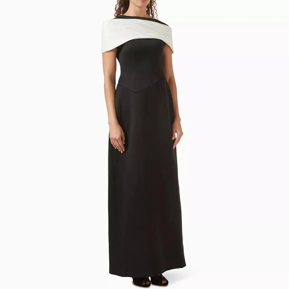 Women's Black & White Off Shoulder Evening Gown Custom Made Contrast Panel Formal Maxi Dress
Women's Black & White Off Shoulder Evening Gown Custom Made Contrast Panel Formal Maxi Dress